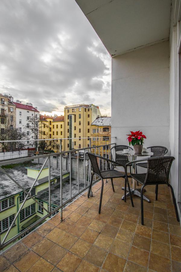 Stylish Apartments Close To Eden Garden Prague Ngoại thất bức ảnh