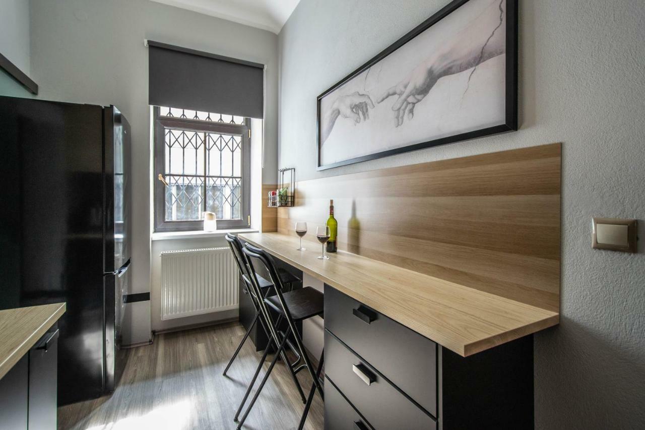 Stylish Apartments Close To Eden Garden Prague Ngoại thất bức ảnh