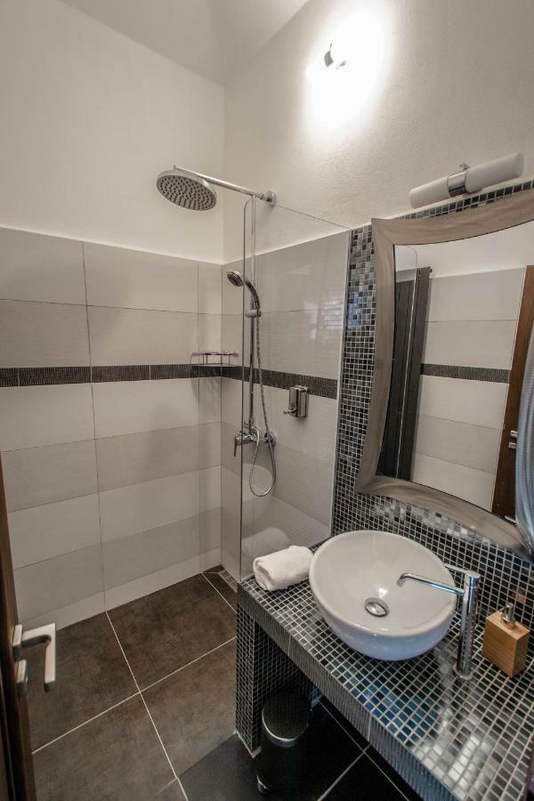 Stylish Apartments Close To Eden Garden Prague Ngoại thất bức ảnh